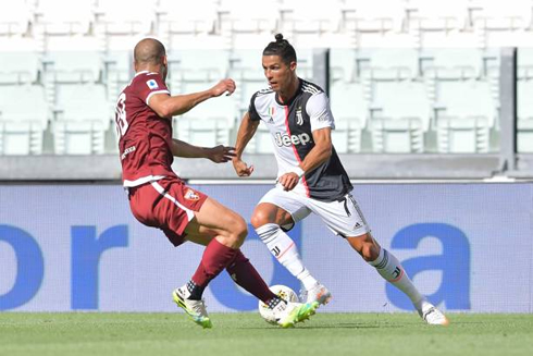 Cristiano Ronaldo changing directions in Juventus vs Torino