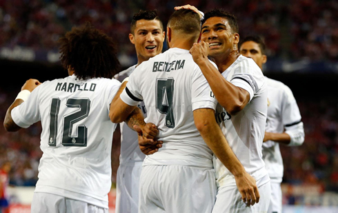 Cristiano Ronaldo celebrates Benzema goal with Marcelo and Casemiro