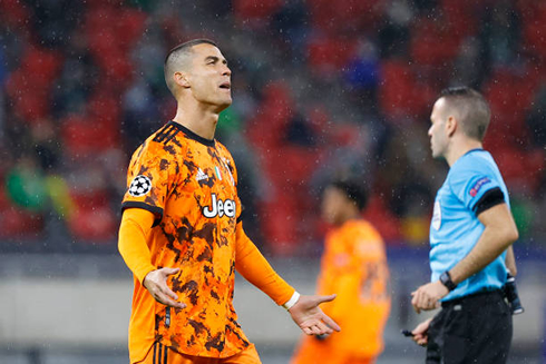 Cristiano Ronaldo frustrated in Ferencvaros vs Juventus