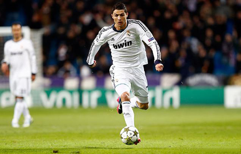 Cristiano Ronaldo running at full throttle, in Real Madrid vs Ajax for the UEFA Champions League group stage, in 2012-2013