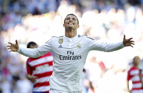 Cristiano Ronaldo feeling happy at the Bernabéu, in Real Madrid 9-1 win over Granada