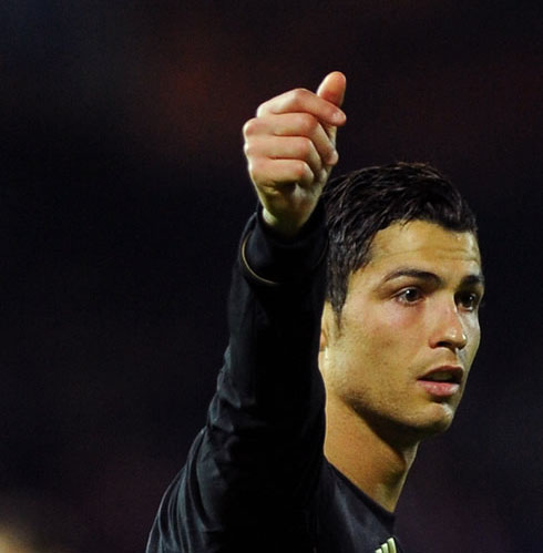 Cristiano Ronaldo putting his thumb up, in Granada vs Real Madrid in La Liga 2012