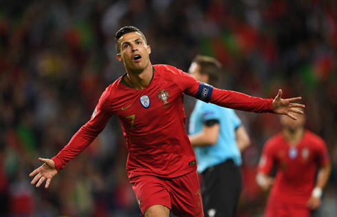 Cristiano Ronaldo scores a hat-trick in Portugal 3-1 Switzerland