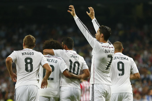 Cristiano Ronaldo claw gesture celebration