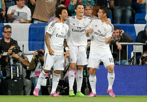 Marcelo, Cristiano Ronaldo and James Rodríguez dancing celebration for Real Madrid