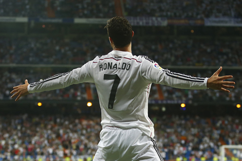 Cristiano Ronaldo with his arms wide open at the Santiago Bernabéu
