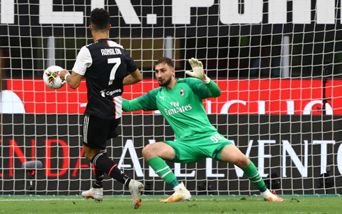 Cristiano Ronaldo scores again in the Serie A, in AC Milan 4-2 Juventus