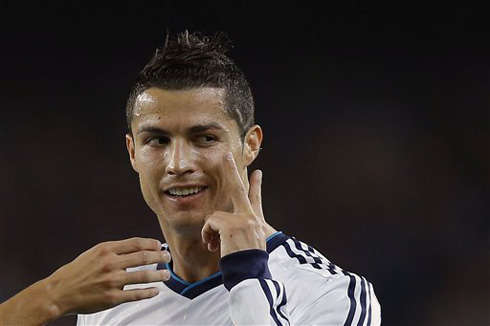 Cristiano Ronaldo pointing to his new look and haircut, after scoring the first goal in Barcelona vs Real Madrid for La Liga 2012-2013