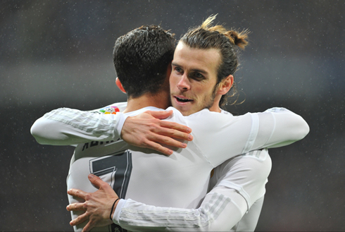 Bale and Ronaldo hugging each other