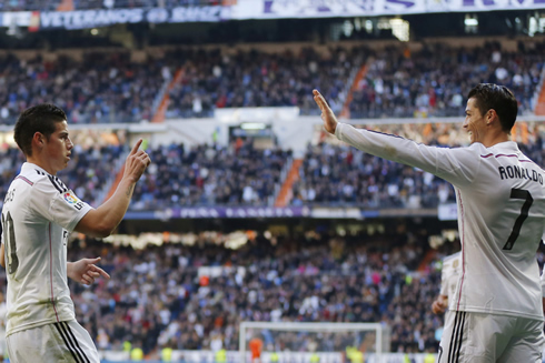 James Rodríguez and Cristiano Ronaldo in Real Madrid 2014-2015