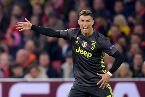 Cristiano Ronaldo reacts in fury in a Champions League game for Juventus