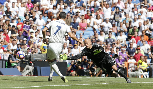 Cristiano Ronaldo scoring from a tap-in in a game for Real Madrid in 2016