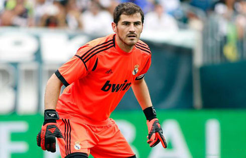 Iker Casillas defending the goal in Real Madrid, at the United States pre-season tour 2012-2013
