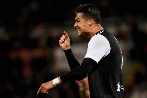 Cristiano Ronaldo gesturing about small details in a game