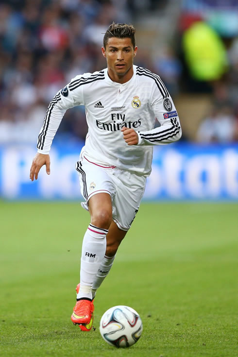 Cristiano Ronaldo front look in Real Madrid 2014-2015 jersey