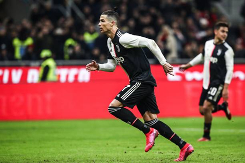 Cristiano Ronaldo in action for Juventus at San Siro, in the 2020 Coppa Italia