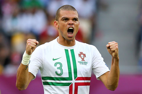 Pepe playing for Portugal at the EURO 2012