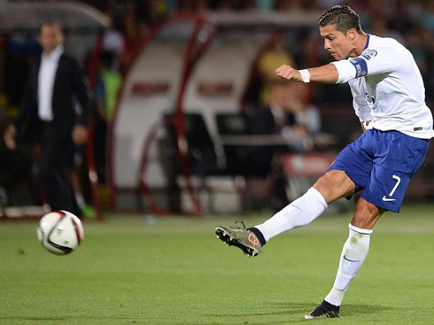 Cristiano Ronaldo long range bullet to complete his hat-trick in Armenia vs Portugal
