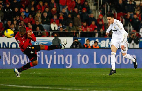 Callejón goal in Mallorca vs Real Madrid, for La Liga 2011/12