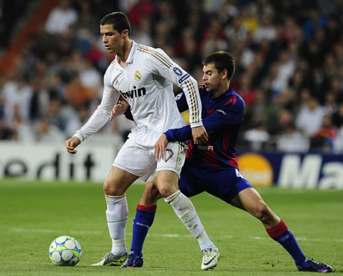 Cristiano Ronaldo being pulled by a defender in Real Madrid 4-1 CSKA Moscow