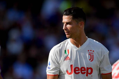 Cristiano Ronaldo wearing Juventus white jersey in the Serie A in 2019