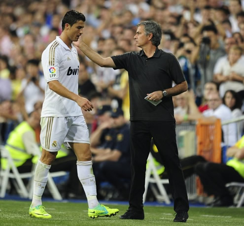 Cristiano Ronaldo gets substituted/replaced by José Mourinho, in a Real Madrid match in La Liga 2011/2012, against Betis in the Santiago Bernabéu