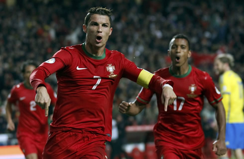 Cristiano Ronaldo goal celebration in Portugal 1-0 Sweden, with Nani coming right behind