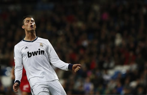 Gerard Piqué reaction after missing a good opportunity to score for Real Madrid, during the 2012-2013 football season