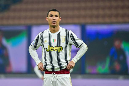 Cristiano Ronaldo reacts after Juventus loses 2-0 against Inter