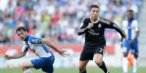 Cristiano Ronaldo determination when chasing the ball in the Espanyol vs Real Madrid league fixture in 2015
