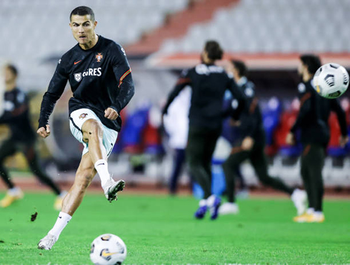 Cristiano Ronaldo in a shooting practice before a game for Portugal