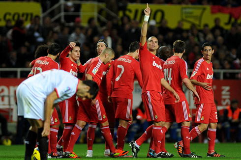 Real Madrid team players united after an impressive 2-6 win against Sevilla