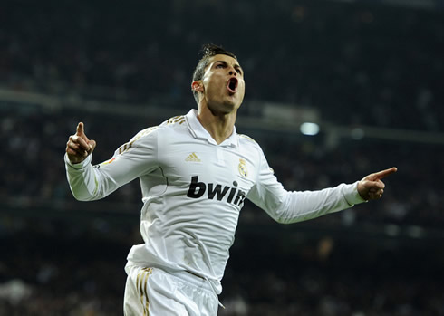 Cristiano Ronaldo with his mouth open, celebrating goal against Barcelona