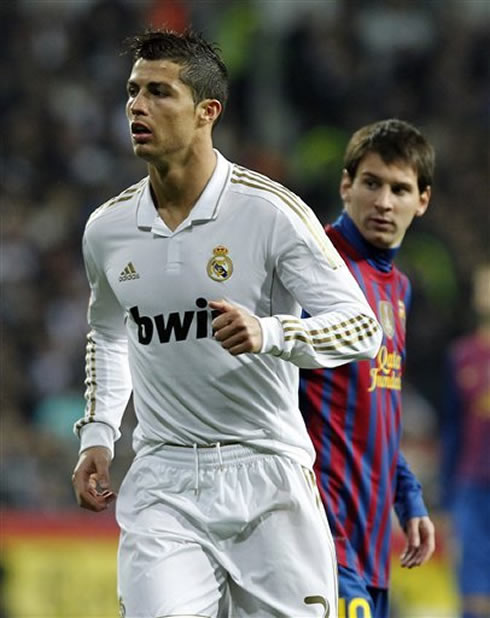 Cristiano Ronaldo and Lionel Messi near each other, in Real Madrid vs Barcelona 2011-2012, for the 1st leg of the Copa del Rey