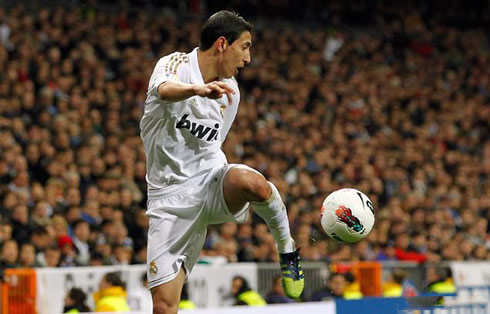 Angel di María magical ball control touch, in a Real Madrid game in February 2012