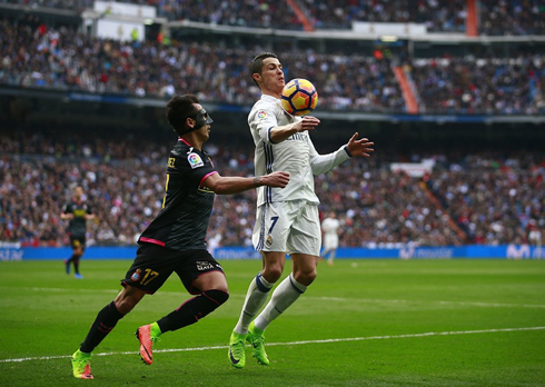 Cristiano Ronaldo chesting down the ball in a game at the Santiago Bernabéu for La Liga 2017