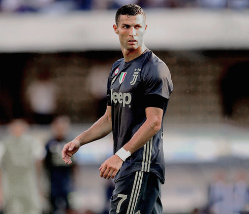 Cristiano Ronaldo wearing Juventus away kit in his debut in Italy