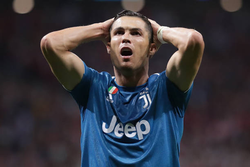 Cristiano Ronaldo shocked after missing a good chance to score for Juventus