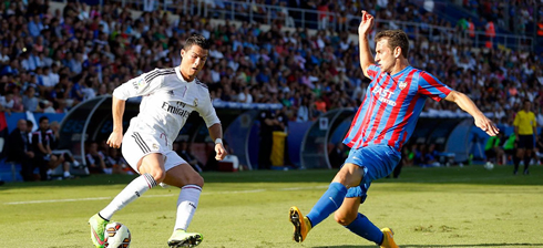 Cristiano Ronaldo backheel trick to switch directions