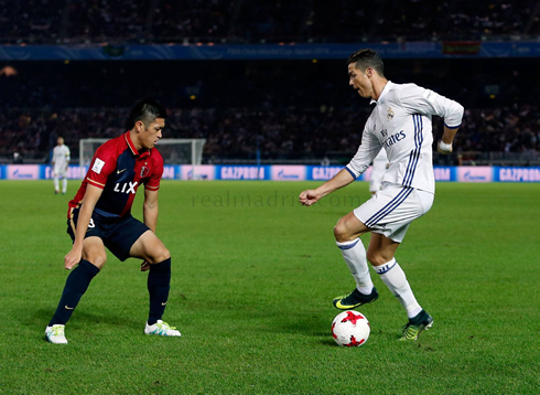 Cristiano Ronaldo stepover tricks in a game for Real Madrid in December of 2016