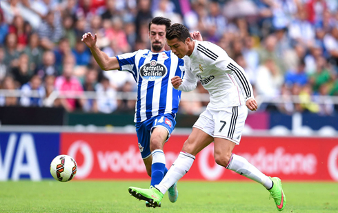 Cristiano Ronaldo right-foot touch in Deportivo 2-8 Real Madrid