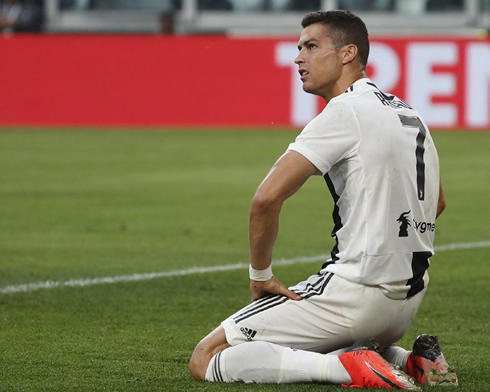 Cristiano Ronaldo frustration after Juventus dropped points against Genoa in the Serie A