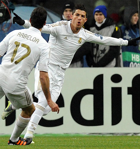 Cristiano Ronaldo scores for Real Madrid in Moscow and goes to celebrate with Alvaro Arbeloa