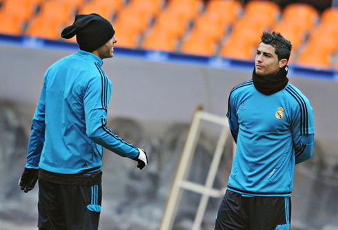 Kaká and Cristiano Ronaldo talking with each other, during a Real Madrid training session in 2012, in Moscow (Russia)