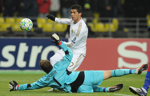 Cristiano Ronaldo tries to beat CSKA Moscow goalkeeper, after dribbling him, but gets denied by a great save in the UEFA Champions League 2012