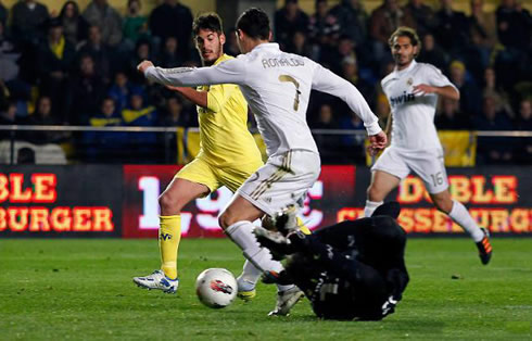 Cristiano Ronaldo preparing to score a goal for Real Madrid against Villarreal