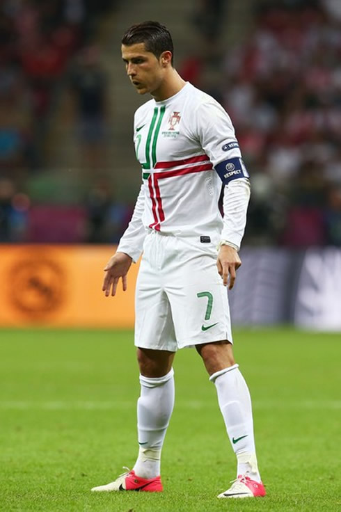 Cristiano Ronaldo moment of concentration before a free-kick in Portugal vs Czech Republic, at the EURO 2012