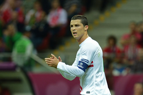 Cristiano Ronaldo applauding his teammates efforts and showing a captain attitude in Portugal 1-0 Czech Republic, at the EURO 2012