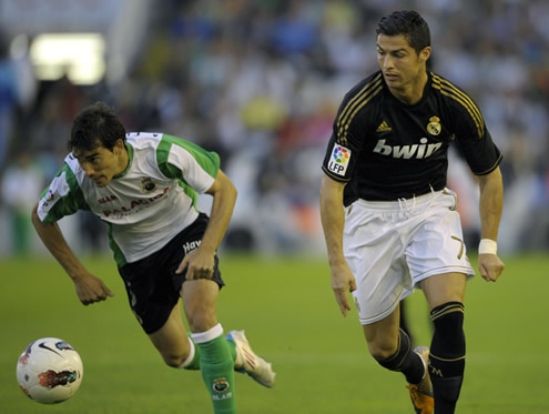 Cristiano Ronaldo running in Racing Santander vs Real Madrid, La Liga match in 2011-2012