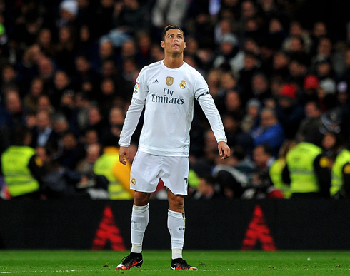 Cristiano Ronaldo looking lost in El Clasico at the Bernabéu in 2015
